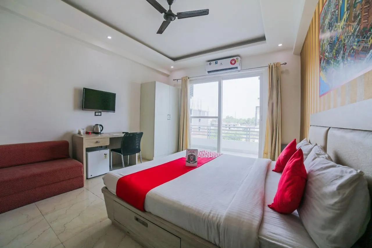 Oyo 9934 Hotel Nirmal Niwas Gurgaon 3*,  Inde