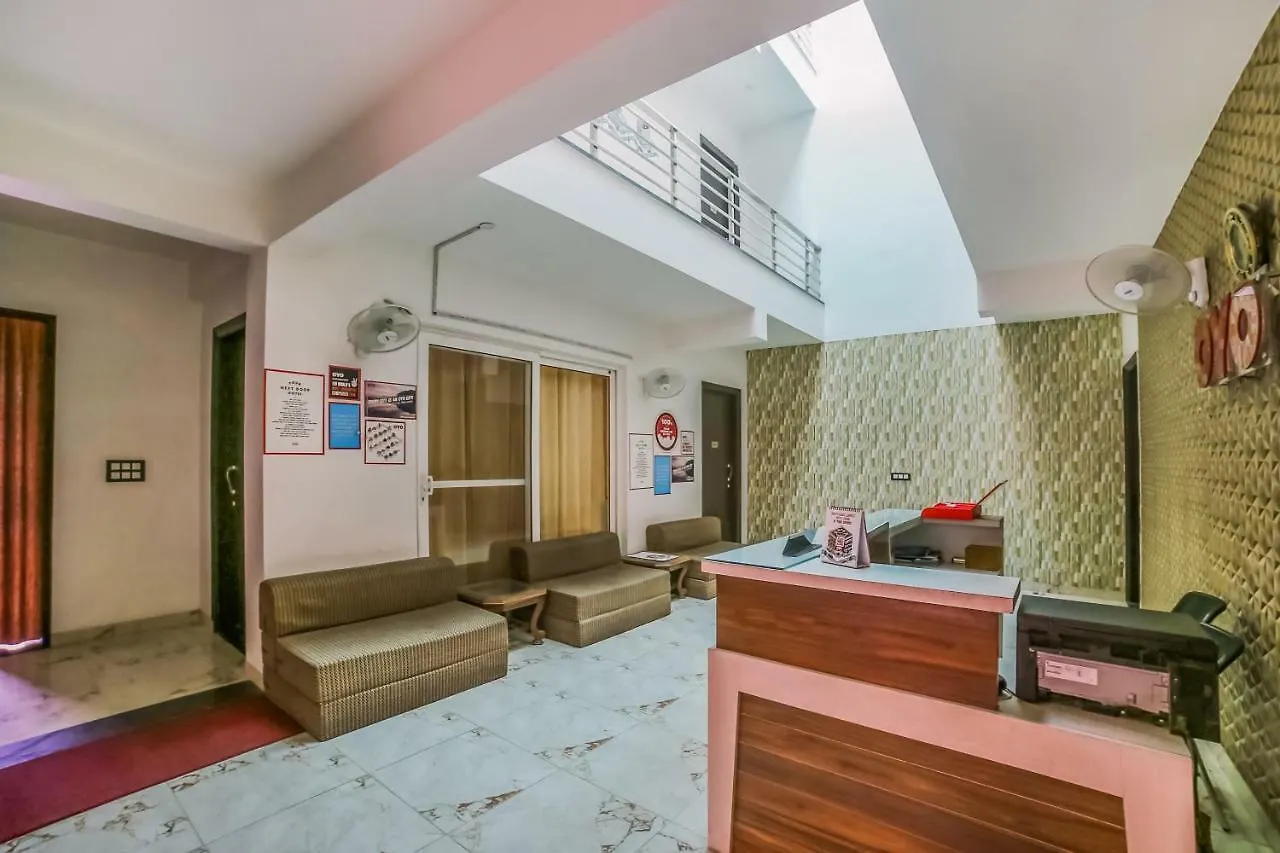 Oyo 9934 Hotel Nirmal Niwas Gurgaon 3*,