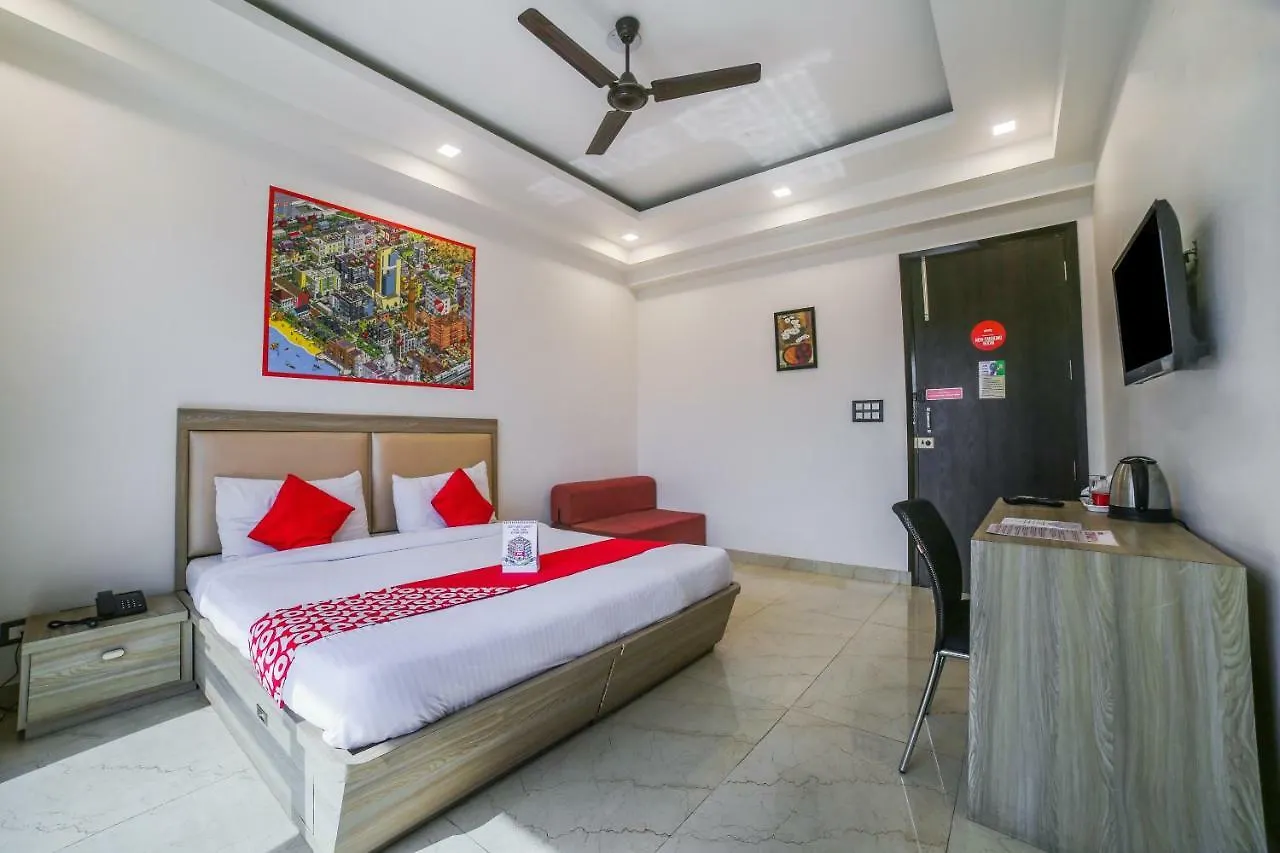 Oyo 9934 Hotel Nirmal Niwas Gurgaon