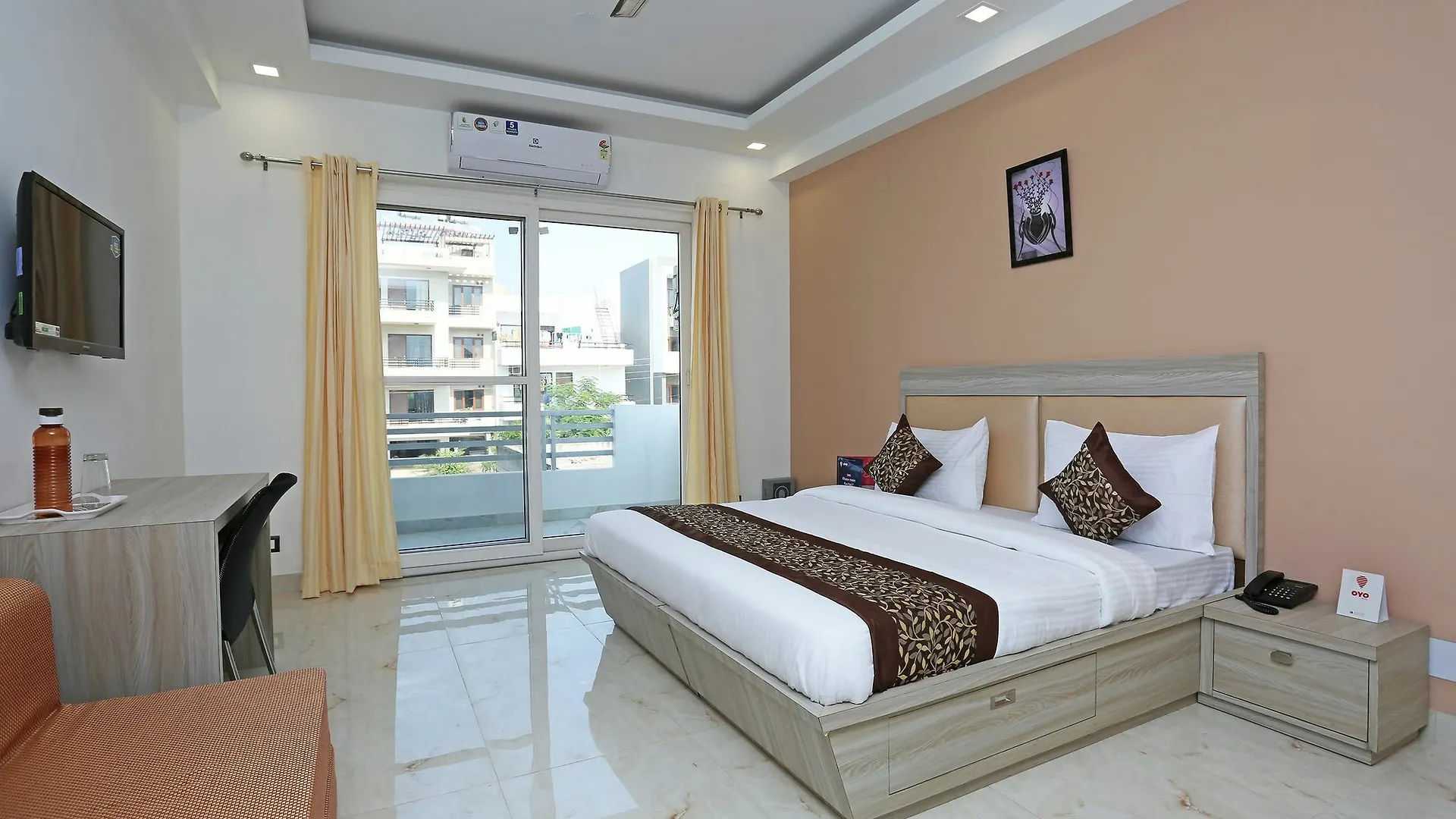 Oyo 9934 Hotel Nirmal Niwas Gurgaon